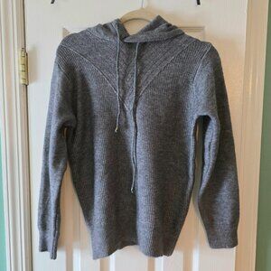 NWT 100% Cashmere Hooded Sweater